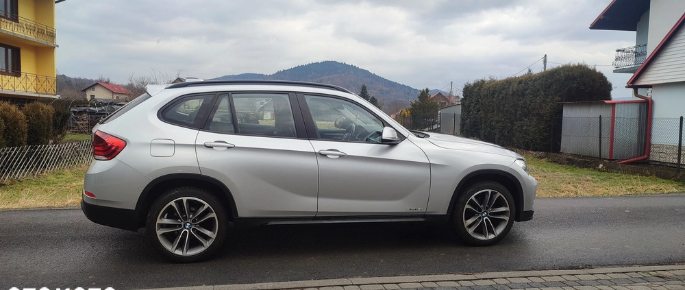 BMW X1 cena 53900 przebieg: 105000, rok produkcji 2013 z Łochów małe 172